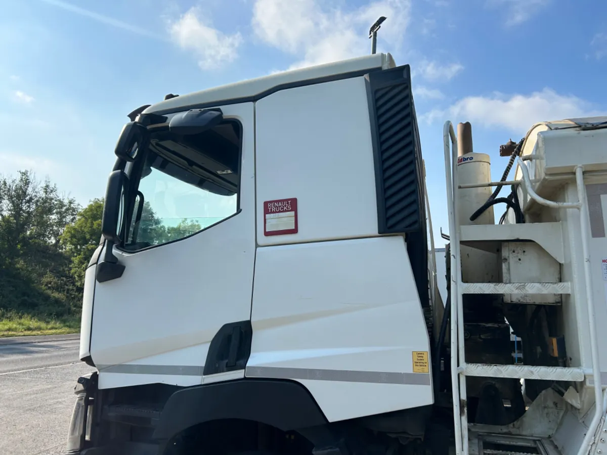 2015 Renault c380 8x4 aluminium tipper Irish reg - Image 4
