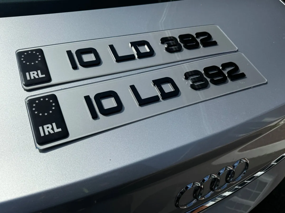 Gel & 4d number plates delivered - Image 1