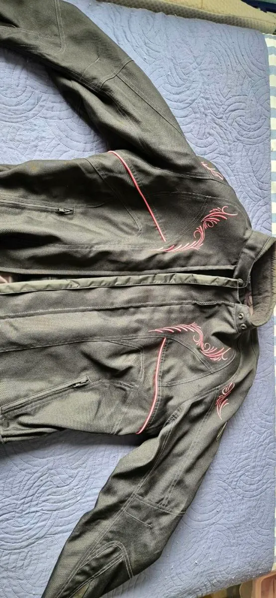 Ladies Motorcycle gear - Image 1