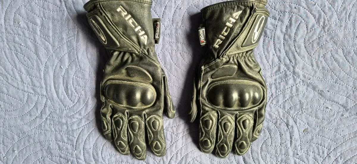 Ladies Motorcycle gear - Image 3