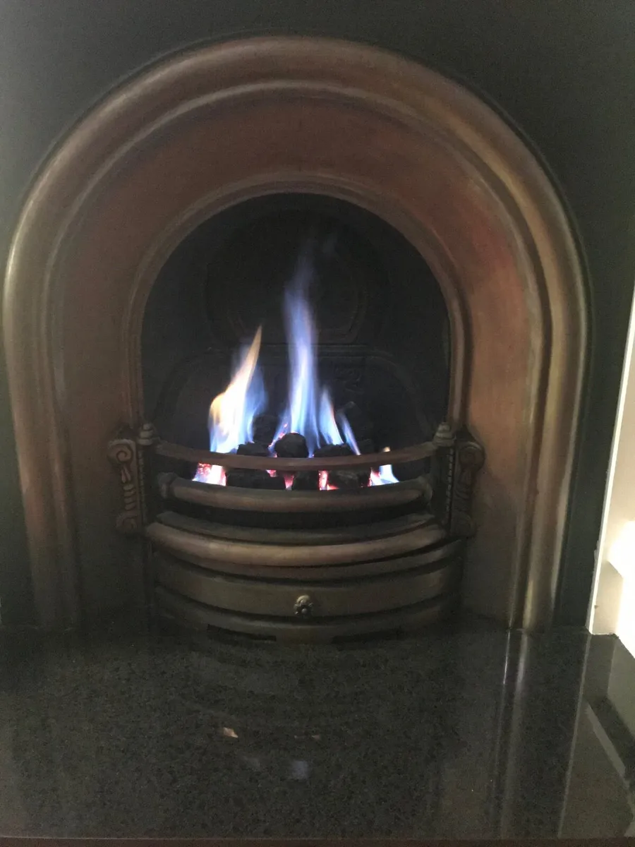 Gas Fire & Grate with Cast Iron Surround for sale in Co. Louth for €280