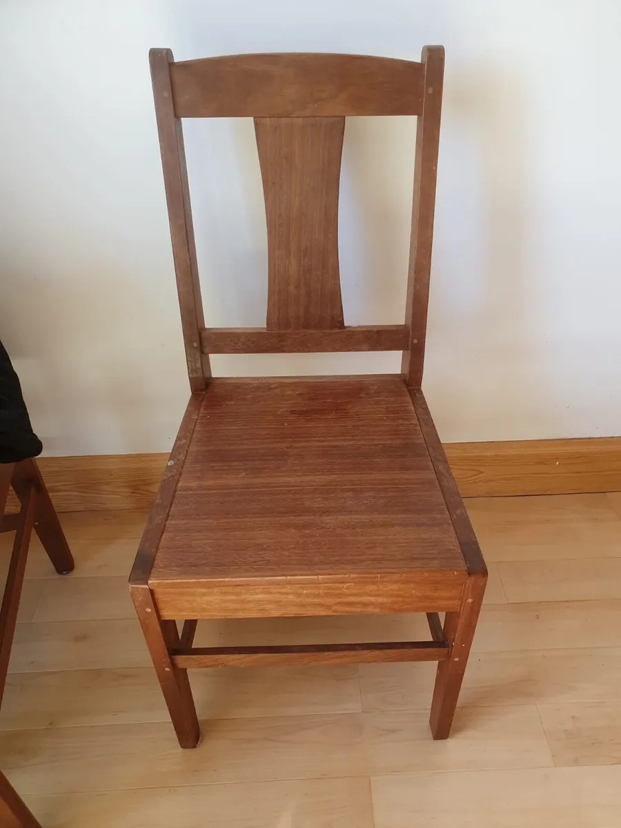 Dining table & chairs for sale in Co. Sligo for €500 on DoneDeal