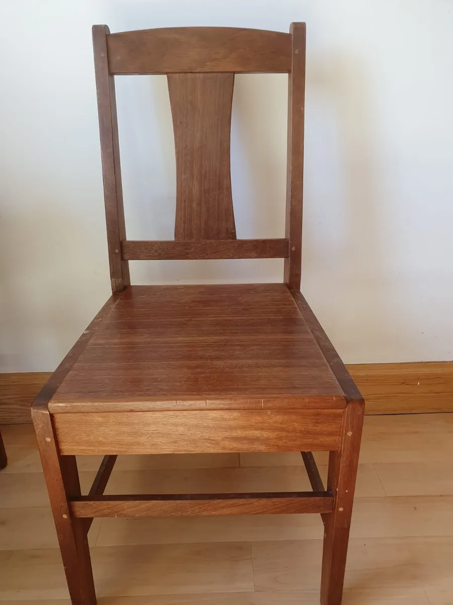 Dining table & chairs for sale in Co. Sligo for €500 on DoneDeal