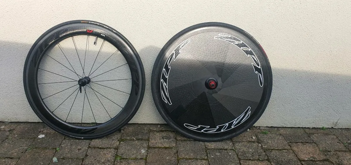ZIPP Disk wheelset 404 front