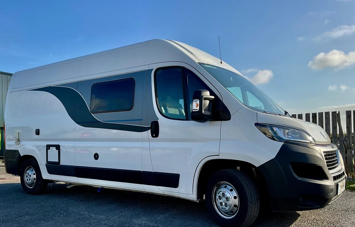 211 Peugeot boxer Camper - Image 1