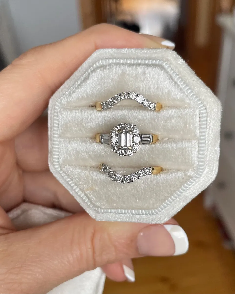 Engagement and wedding bands - Image 1