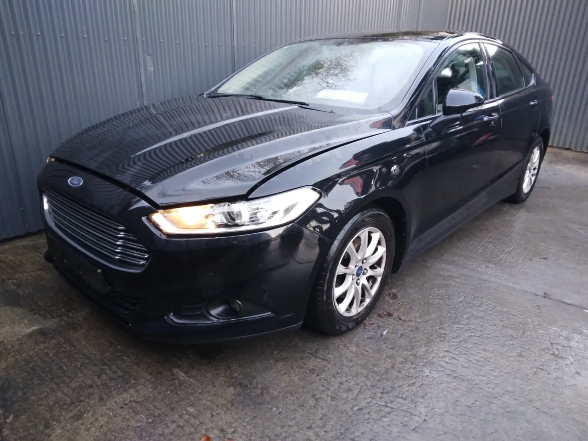 2015 Ford Mondeo 1.6 TDCI Breaking/Dismantling - Image 1