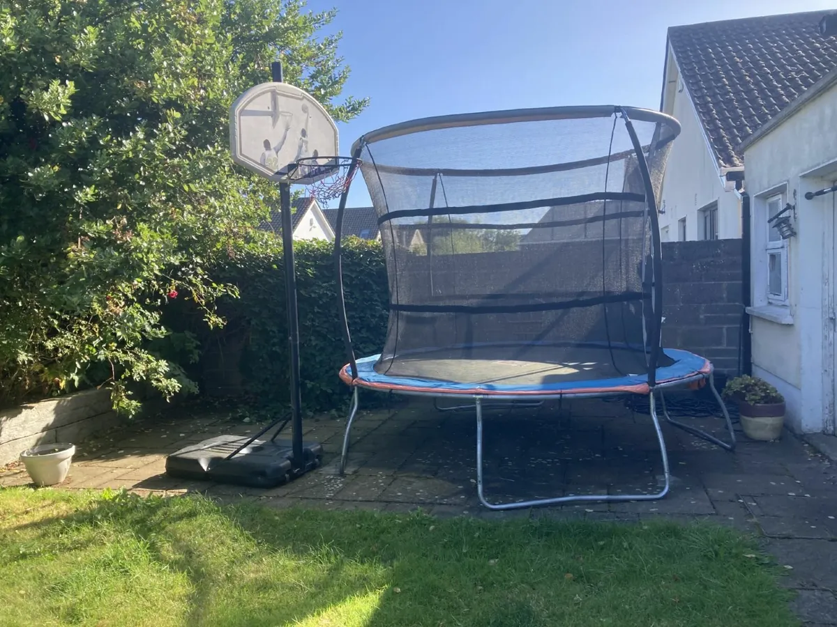 Trampoline and basketball hoop for sale in Co. Wicklow for €20 on DoneDeal