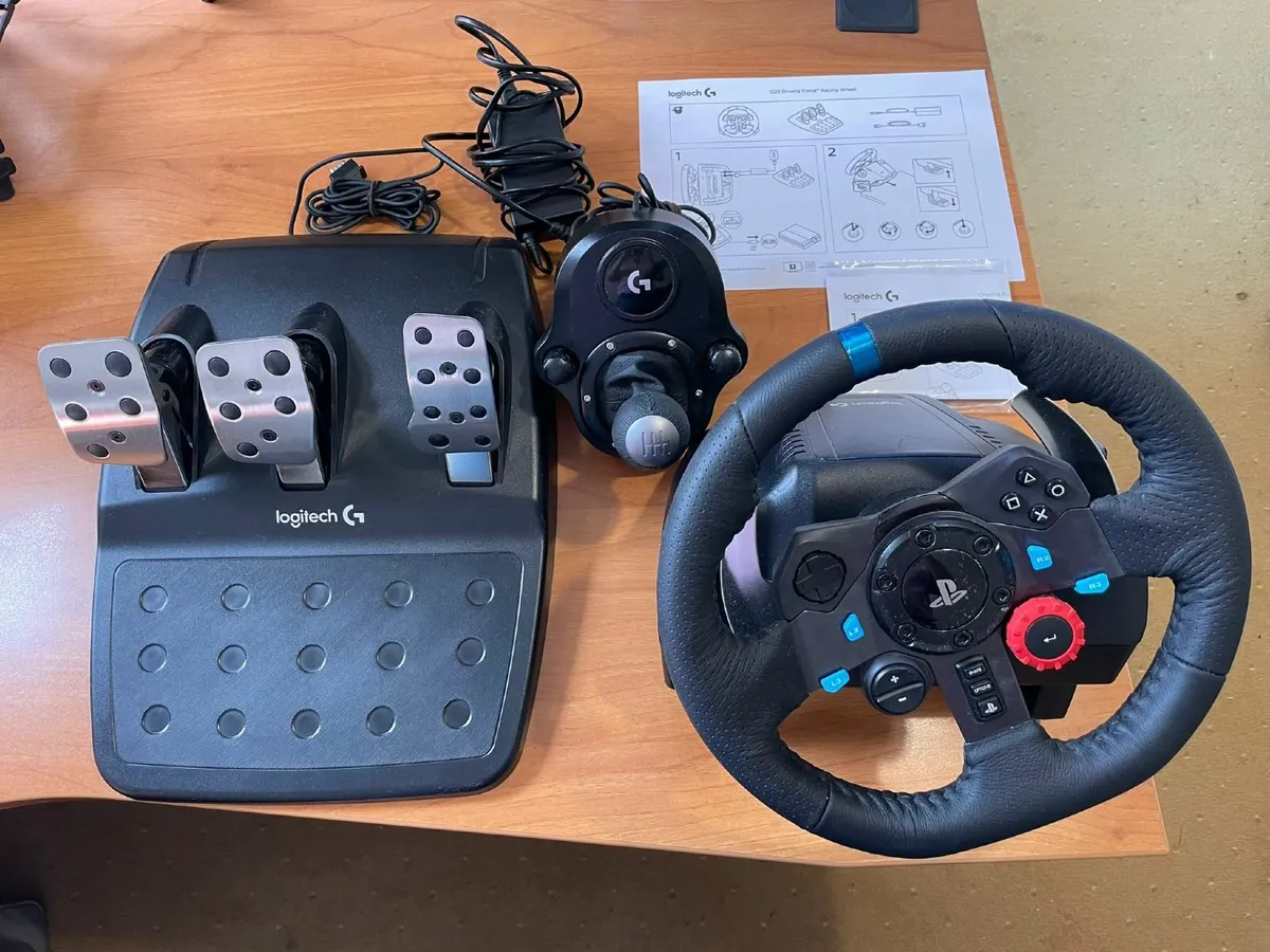 Logitech G29 Driving Force Race Wheel シフター付き