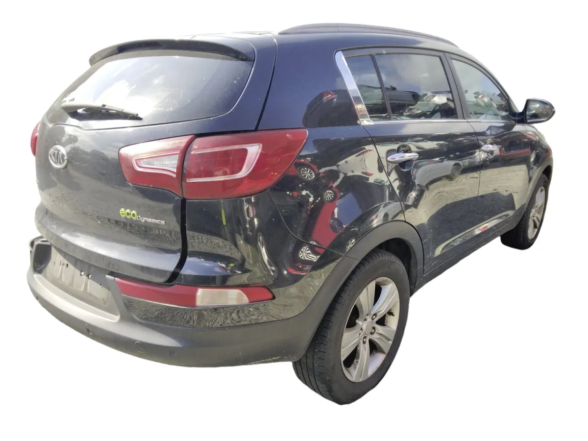 2012 KIA SPORTAGE For Breaking/Dismantling - Image 4