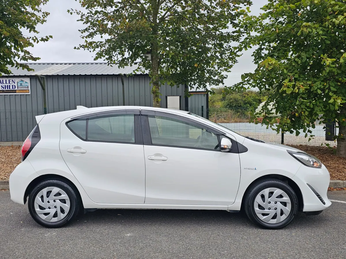 2018 TOYOTA AQUA HYBRID AUTOMATIC NCT'd €11,990 - Image 4