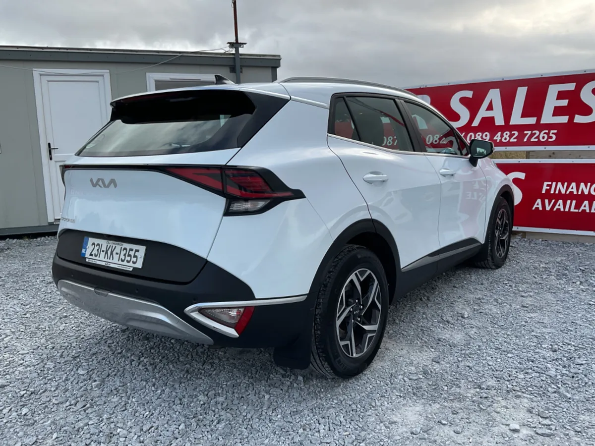 KIA SPORTAGE 1.6 DIESEL HYBRID - Image 4