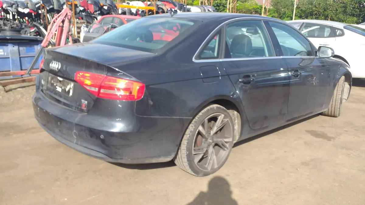 15 AUDI A4  2.0 TDI (CJC)	FOR BREAKING - Image 3