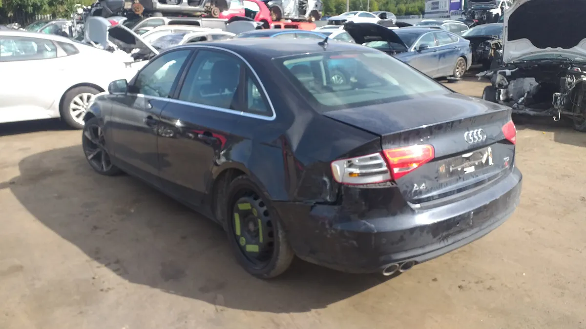 15 AUDI A4  2.0 TDI (CJC)	FOR BREAKING - Image 4