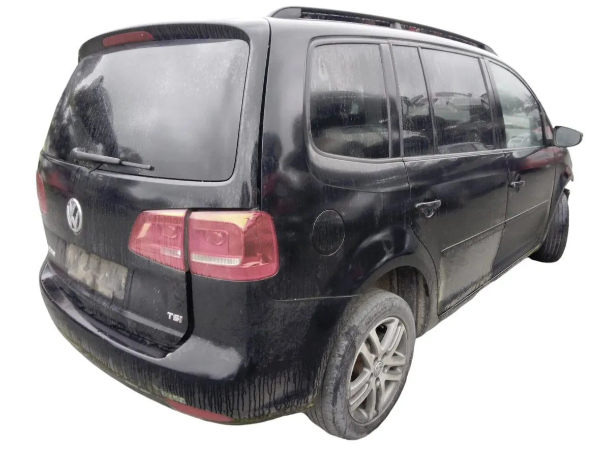 2015 VOLKSWAGEN TOURAN For Breaking/Dismantling - Image 2
