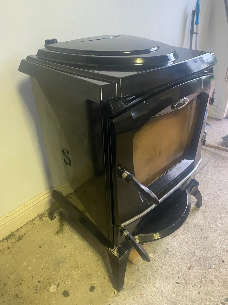 Stanley boiler stove for sale in Co. Kilkenny for €950 on DoneDeal