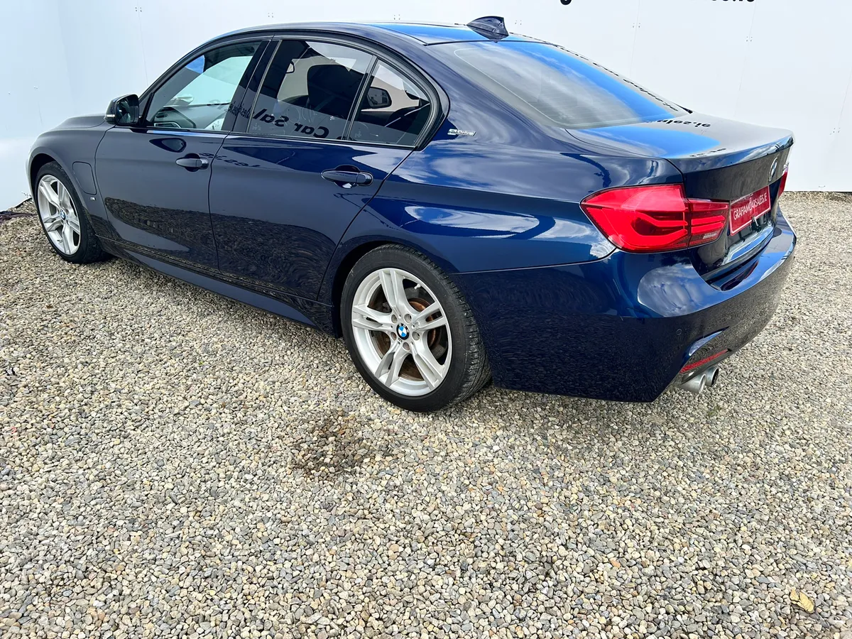 BMW 330E - Image 3