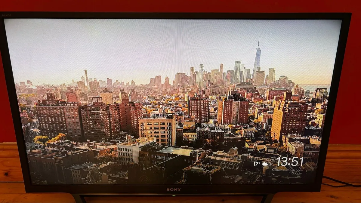 32” Sony Bravia LED TV and Chromecast for sale in Co. Dublin for €125
