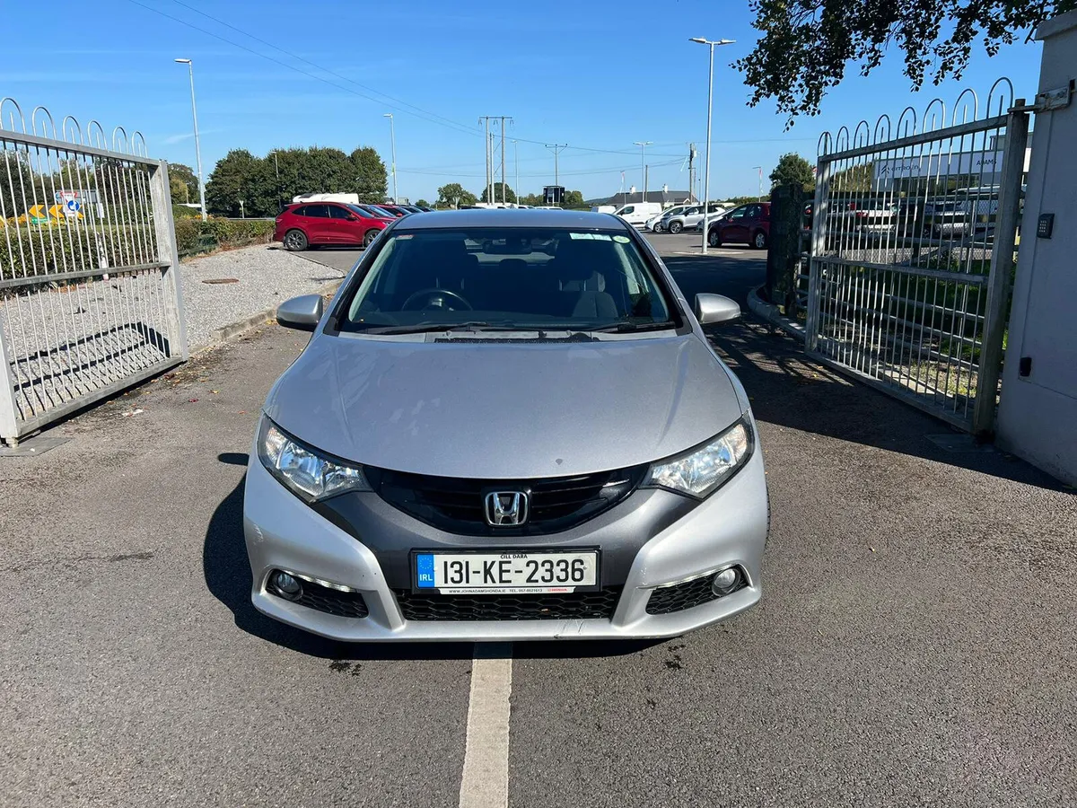 Honda Civic ES 2013 - Image 2