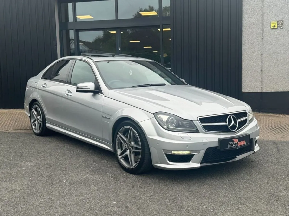 Mercedes-Benz C-Class 6.3 C63 V8 AMG Saloon 4dr P - Image 1