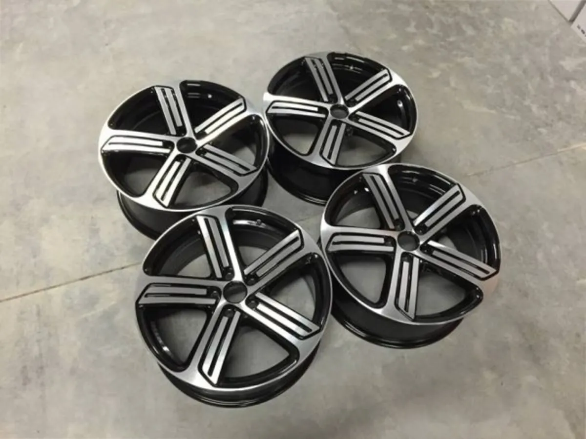 18 19″ Inch VW Golf R Cadiz Style Alloys 5x112 A3 - Image 1