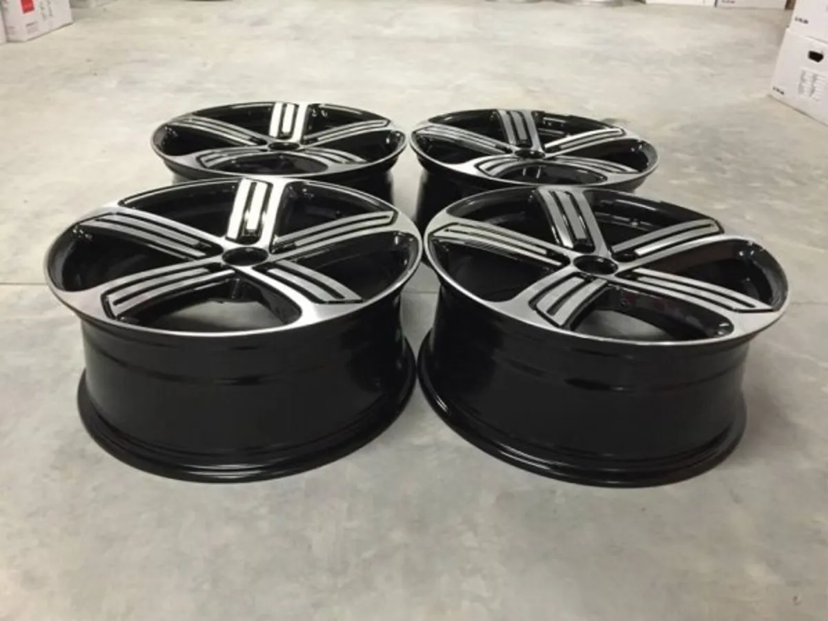 18 19″ Inch VW Golf R Cadiz Style Alloys 5x112 A3 - Image 4