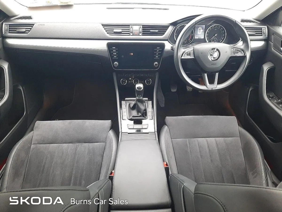 Skoda Superb 2.0 TDI 150bhp Ambition - Image 3