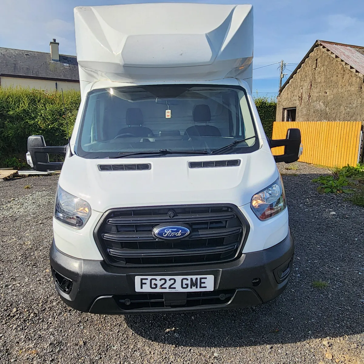 2022 Ford Transit Luton box van - Image 4