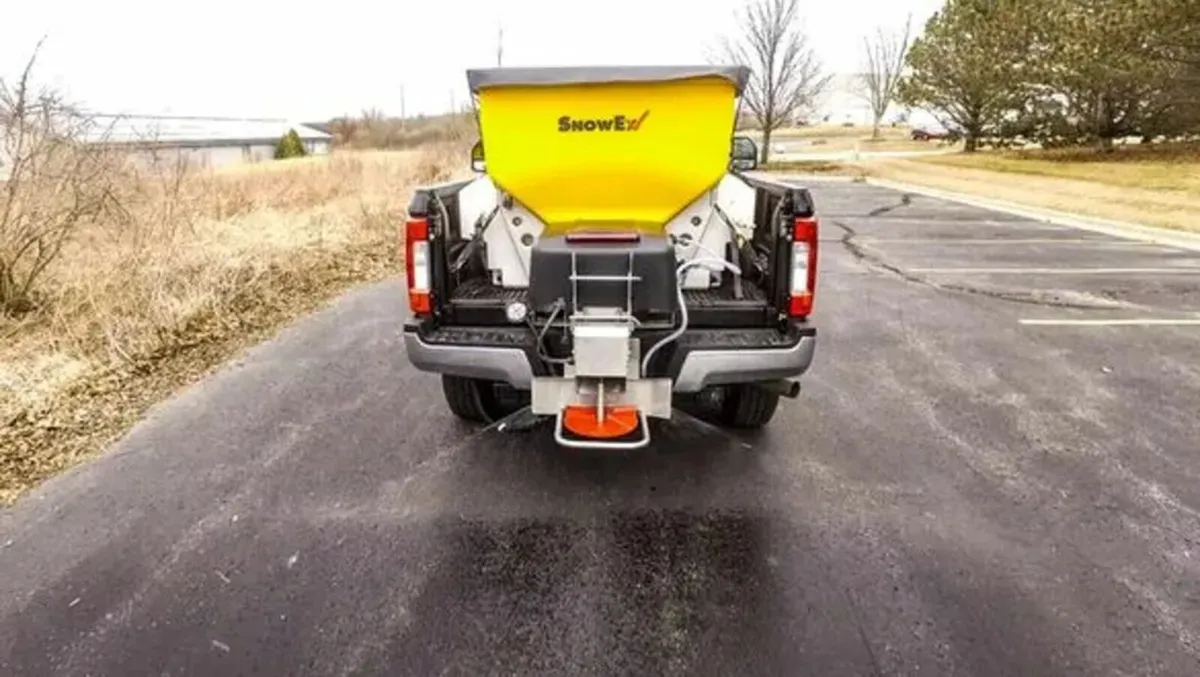 New SnowEx 11790 Salt Spreader - Image 1