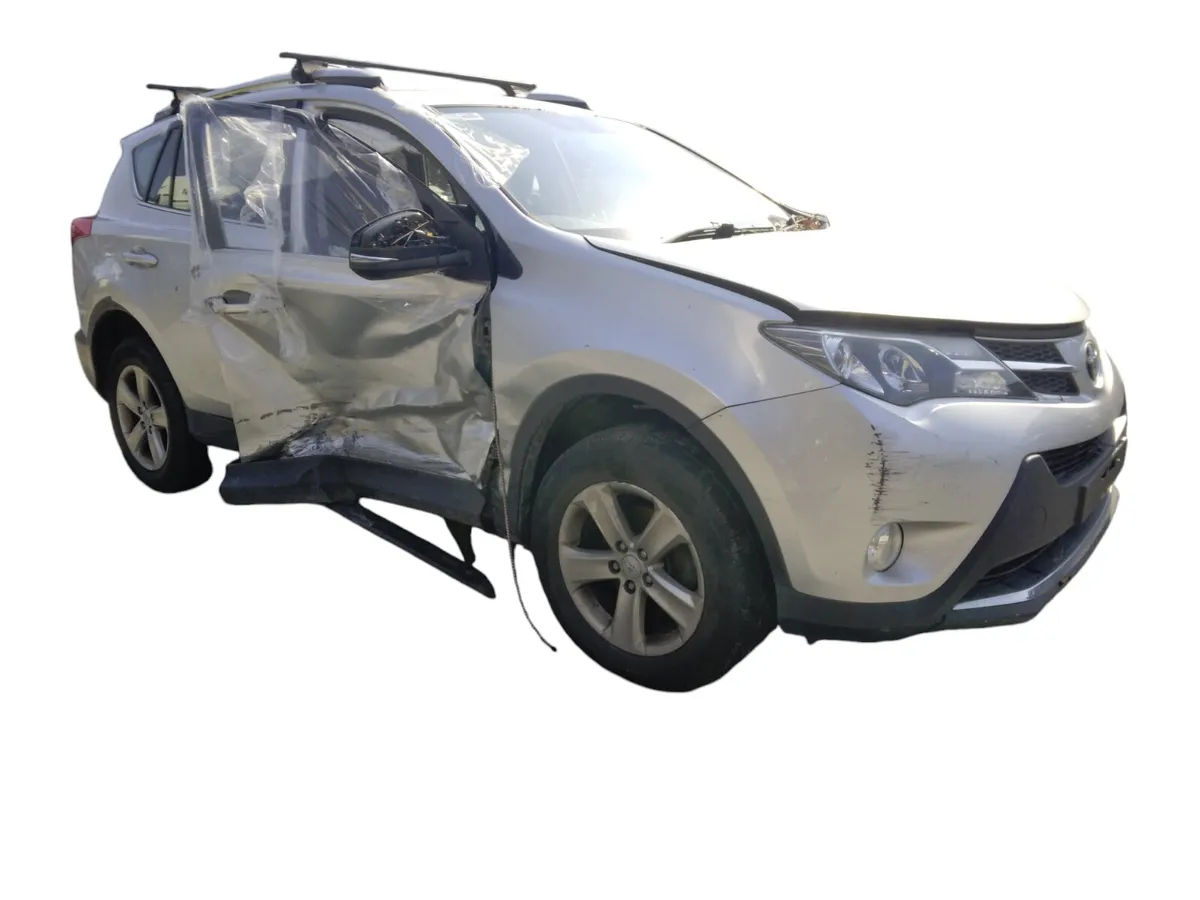 2014 TOYOTA RAV4 For Breaking/Dismantling - Image 1