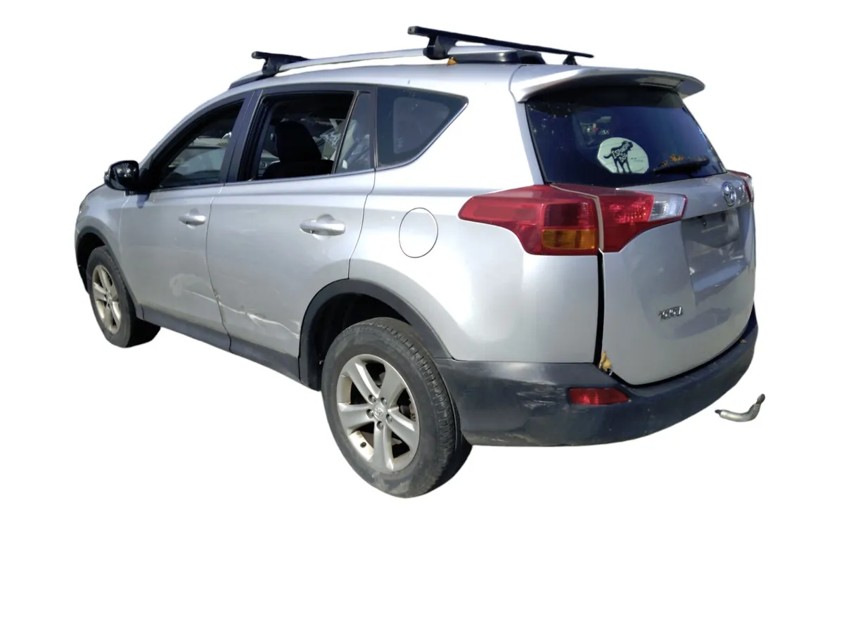 2014 TOYOTA RAV4 For Breaking/Dismantling - Image 4