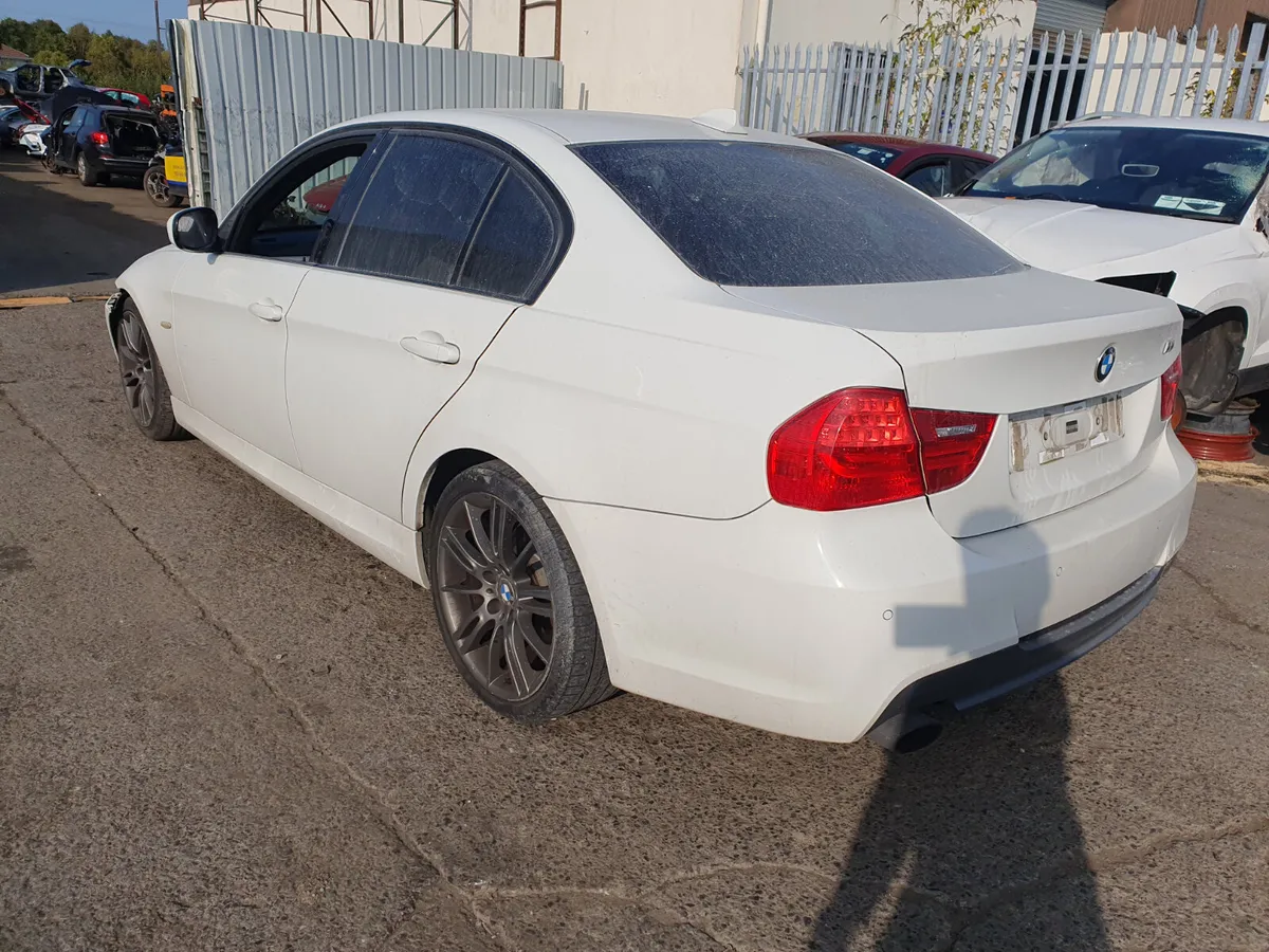 10 BMW  318I 2.0 P FOR BREAKING - Image 3