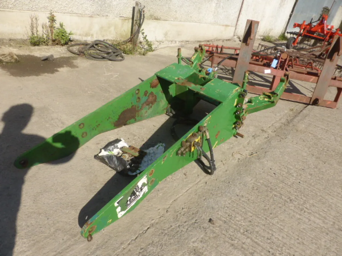 John Deere Front Tractor Linkage - Image 1