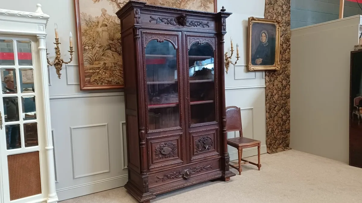 French antique solid oak wardrobe Henry II - Image 1