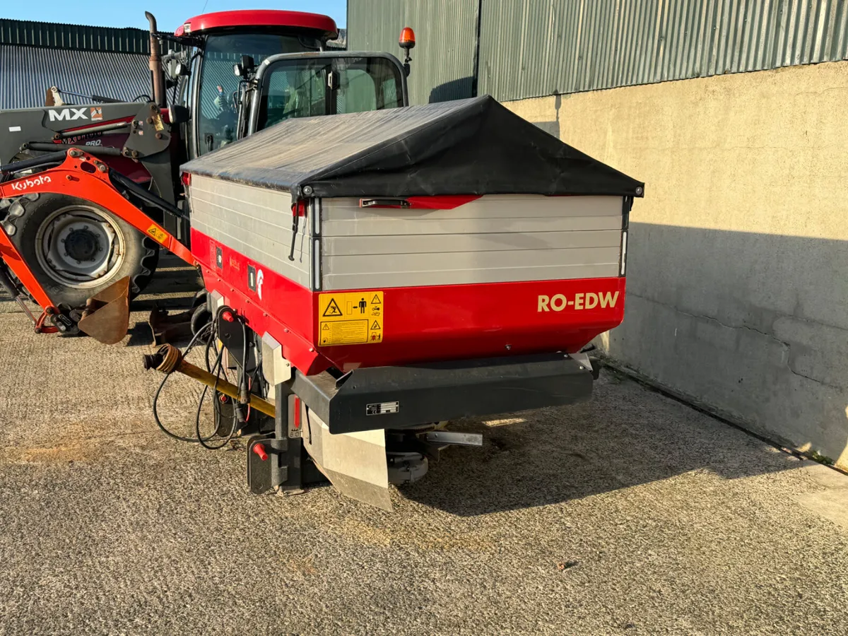 Vicon Rota Flow RP-EDW Fertiliser Spreader - Image 2