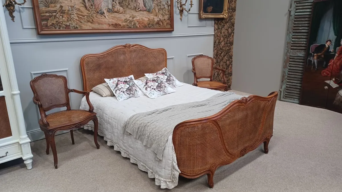 French demi corbeille rattan bed - Image 3