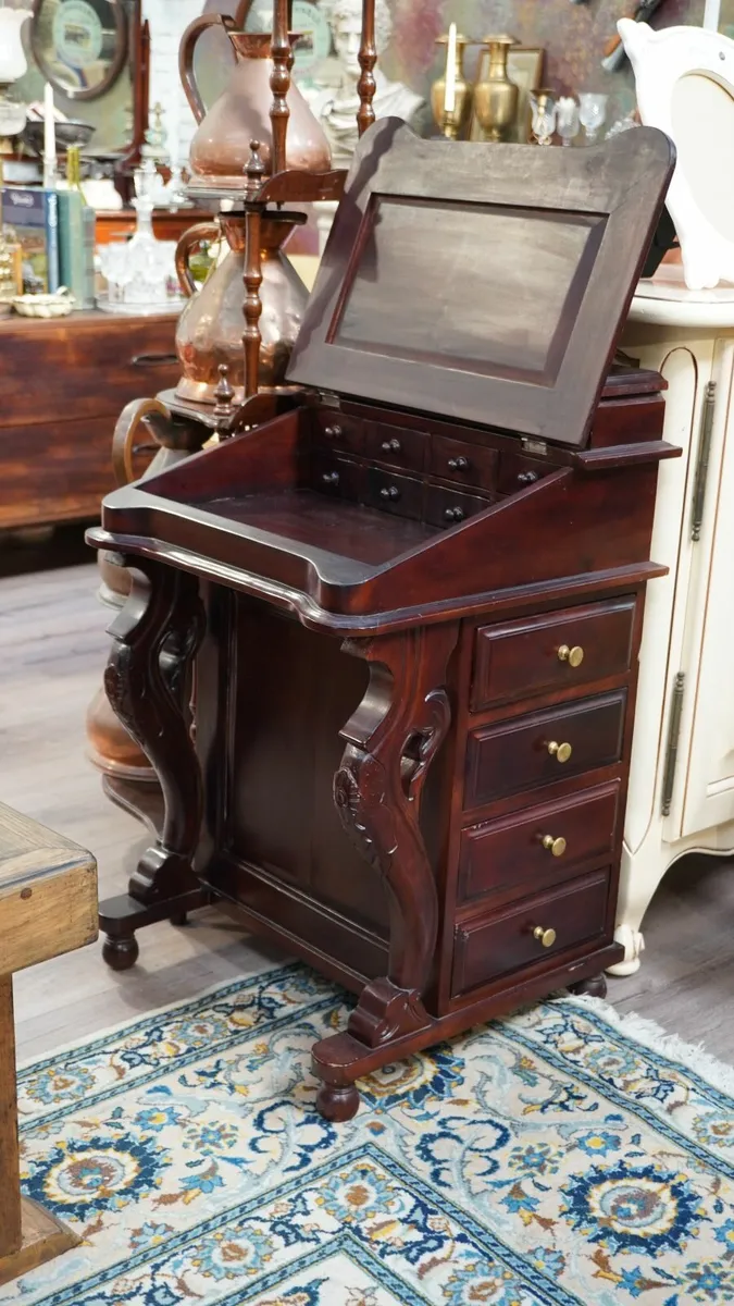 Vintage Ladies Vanity Desk - Image 2