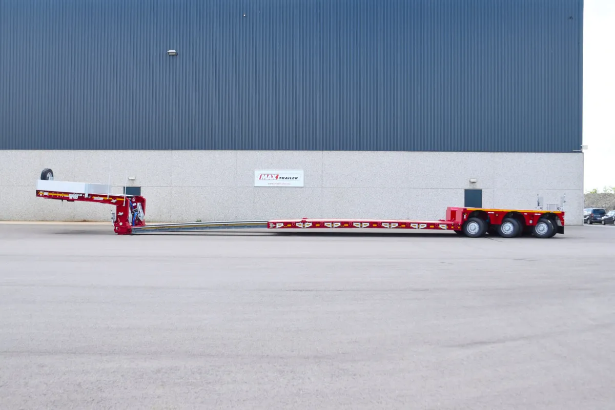 3 axle low bed trailer - Image 2
