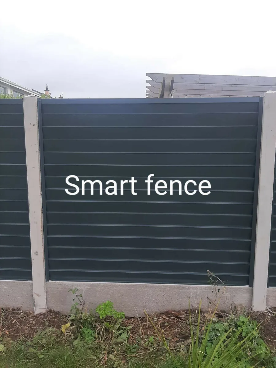 Timber side gates and fencing