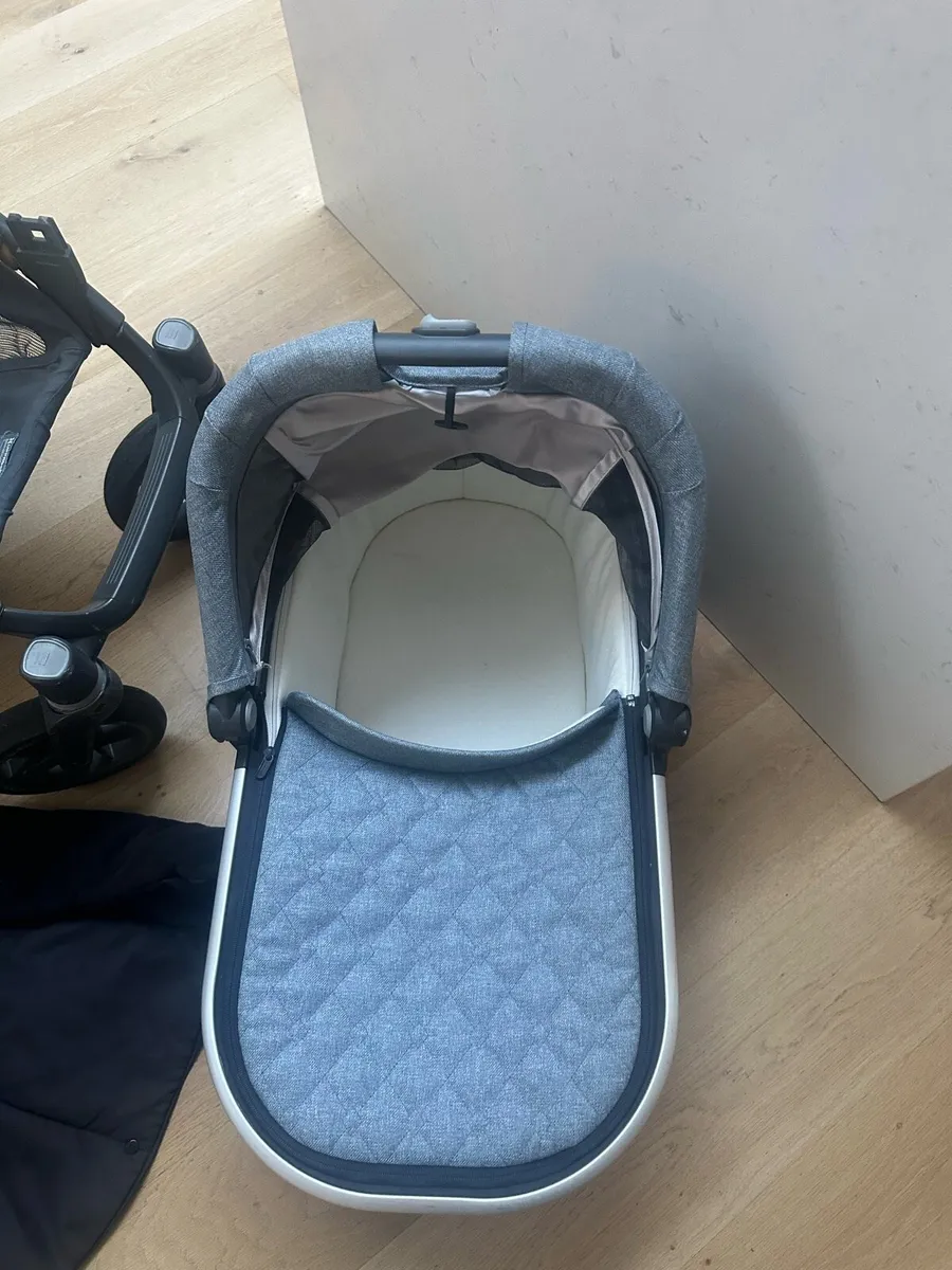 Baby buggy for sale in Co. Dublin for €500 on DoneDeal