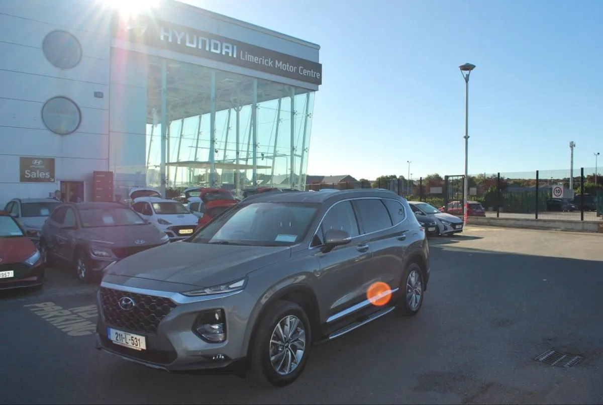 Hyundai Santa Fe 2.2 Crdi 2WD Executive Plus - Image 1