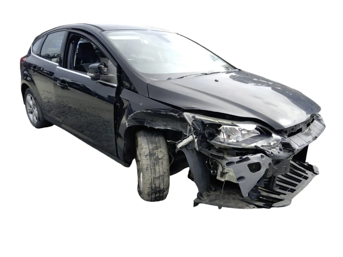 2013 FORD FOCUS For Breaking/Dismantling - Image 1