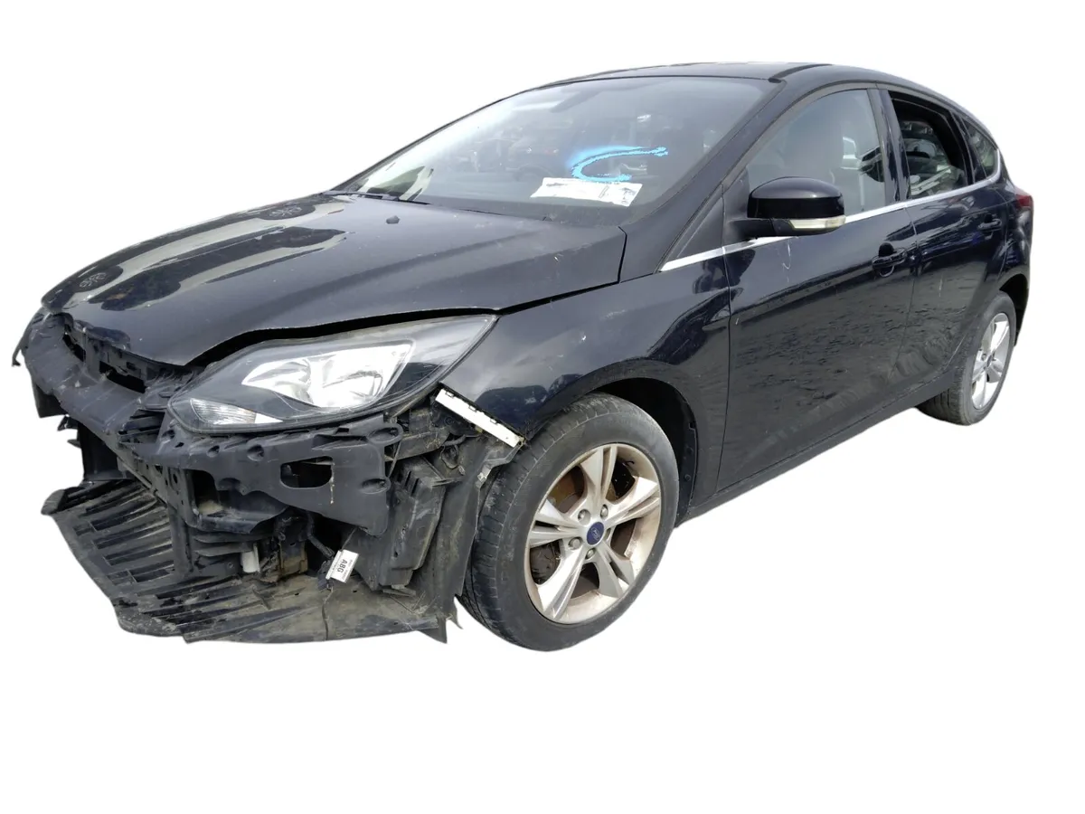 2013 FORD FOCUS For Breaking/Dismantling - Image 2