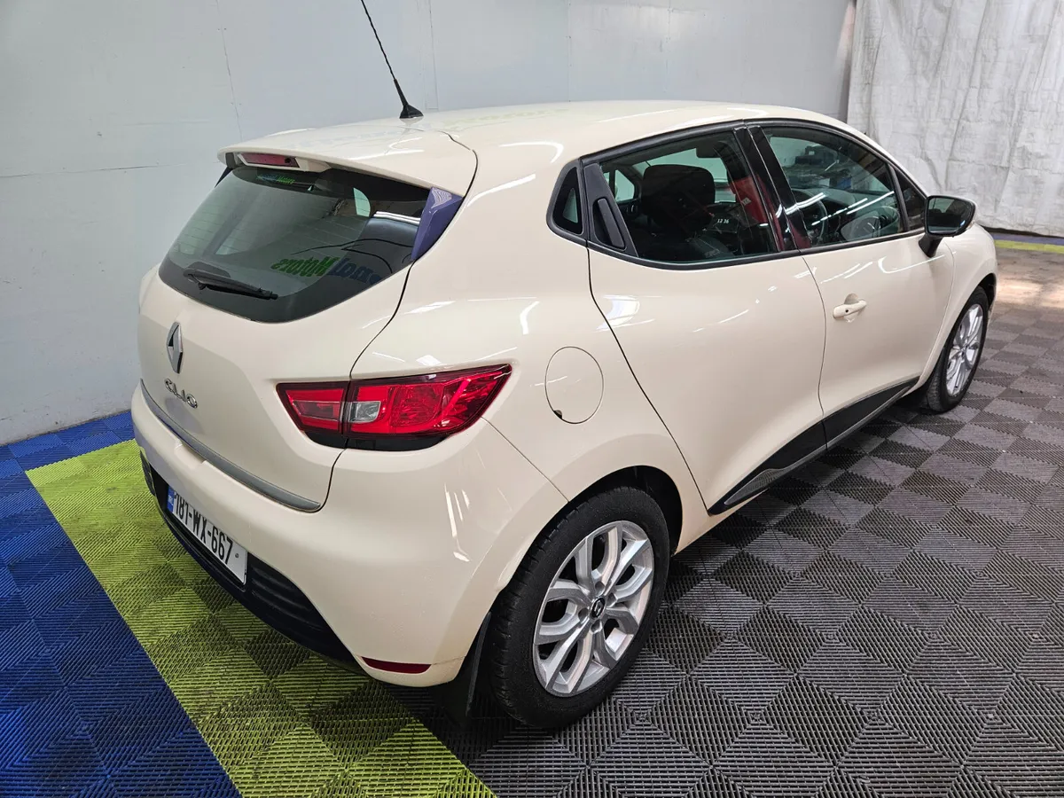 2018 Renault Clio Dynamique Nav - Image 4