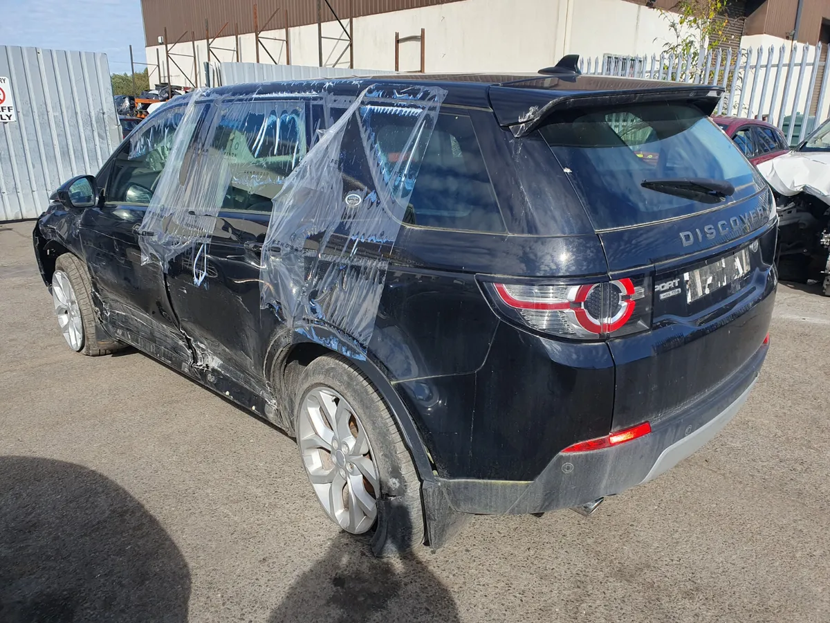 16 LANDROVER DISCOVERY   2.0 D FOR BREAKING - Image 3