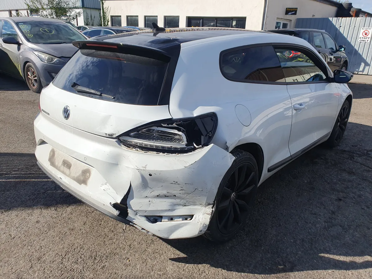 17 VW SCIROCCO 1.4 TSI (CZCA) FOR BREAKING - Image 3
