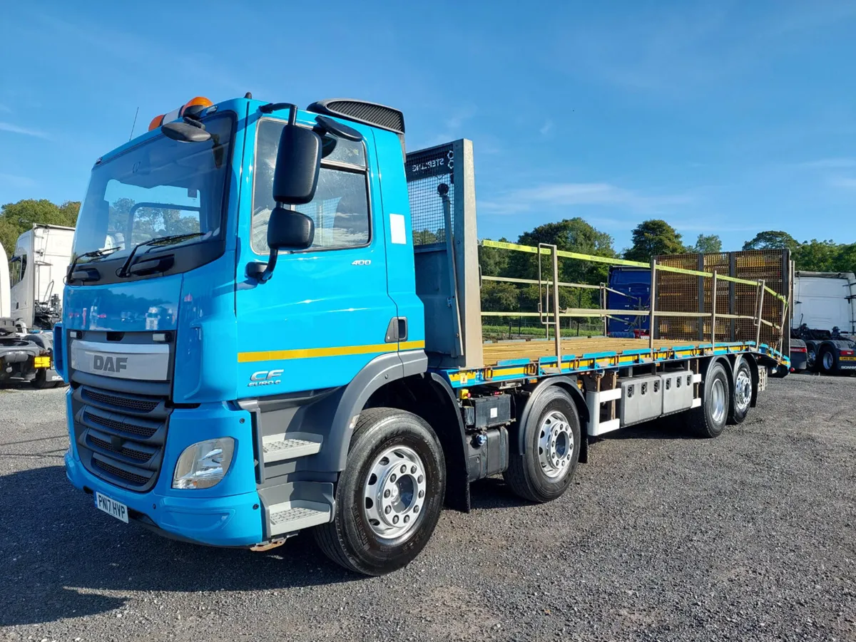 DAF CF400 8 WHEELER BEAVERTAIL - Image 1