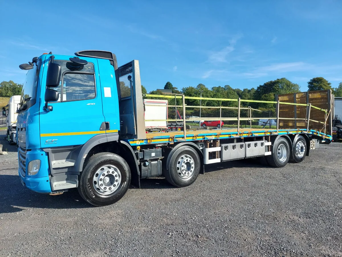 DAF CF400 8 WHEELER BEAVERTAIL - Image 4