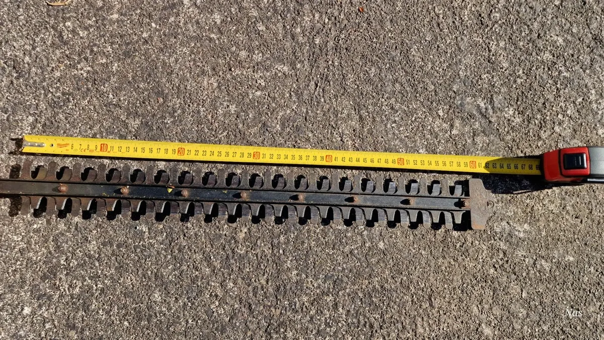 Hedge trimmer for sale in Co. Cork for €20 on DoneDeal