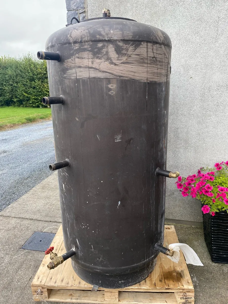 1000 litre triple coil heating cylinder for sale in Co. Tipperary for €